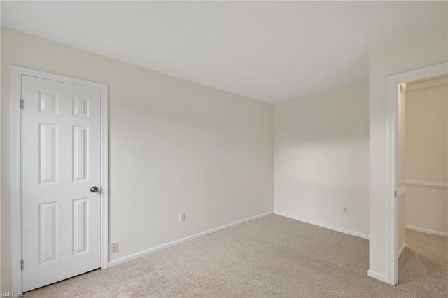 1825 Summerhedge CLS, Virginia Beach, VA 23456