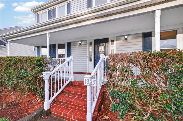 1825 Summerhedge CLS, Virginia Beach, VA 23456