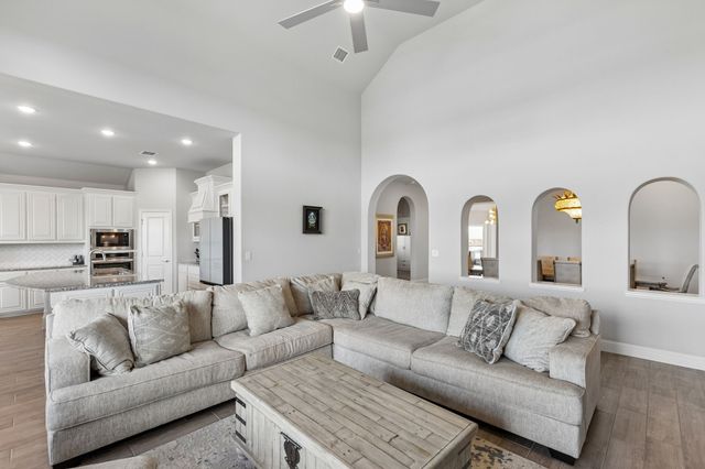 645 Winters Drive, Waxahachie, TX 75165