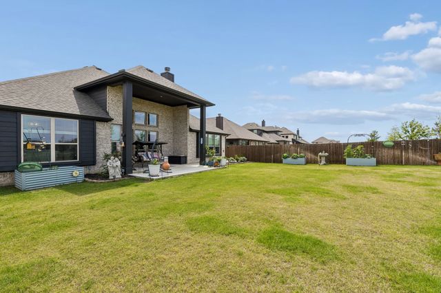 645 Winters Drive, Waxahachie, TX 75165
