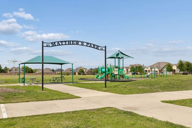645 Winters Drive, Waxahachie, TX 75165