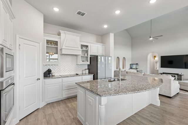 645 Winters Drive, Waxahachie, TX 75165