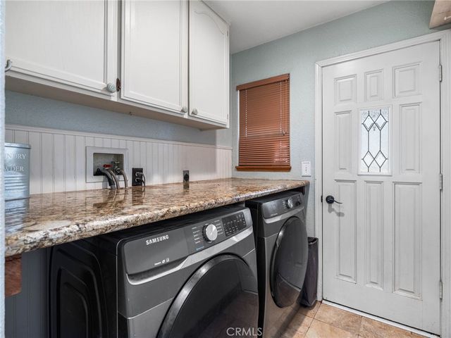 12190 Mission, Oak Hills, CA 92344