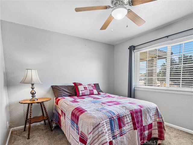 12190 Mission, Oak Hills, CA 92344