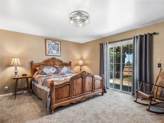 12190 Mission, Oak Hills, CA 92344