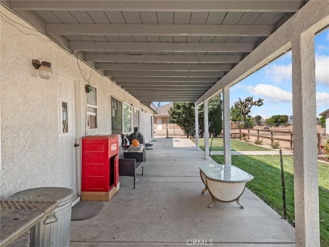 12190 Mission, Oak Hills, CA 92344