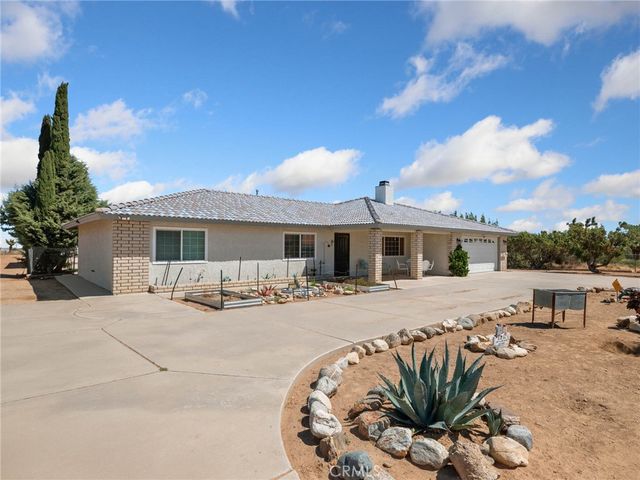 12190 Mission, Oak Hills, CA 92344