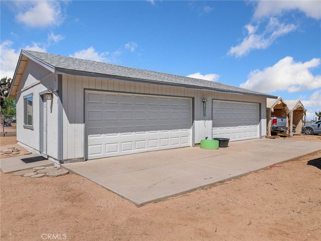 12190 Mission, Oak Hills, CA 92344