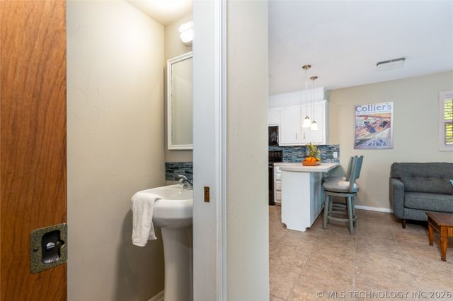 32075 Felts Lane, Afton, OK 74331