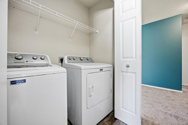 4304 Estate Drive S, Fargo, ND 58104