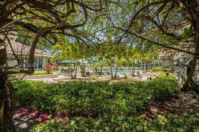 5555 N Military Trl Corsican, Boca Raton, FL 33496