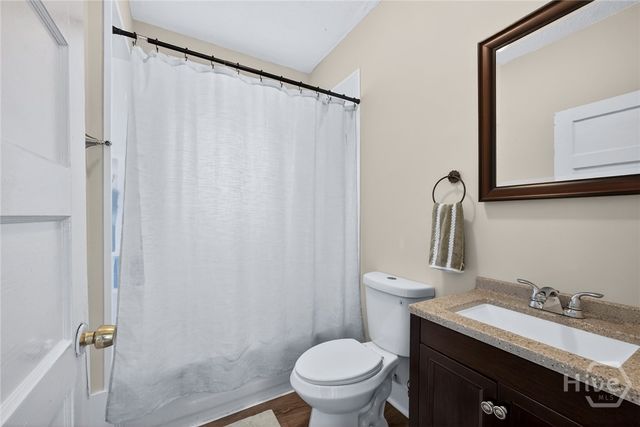 1005 W Victory Drive, Savannah, GA 31405