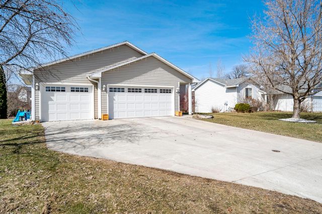 1091 Meadow Street, Cologne, MN 55322