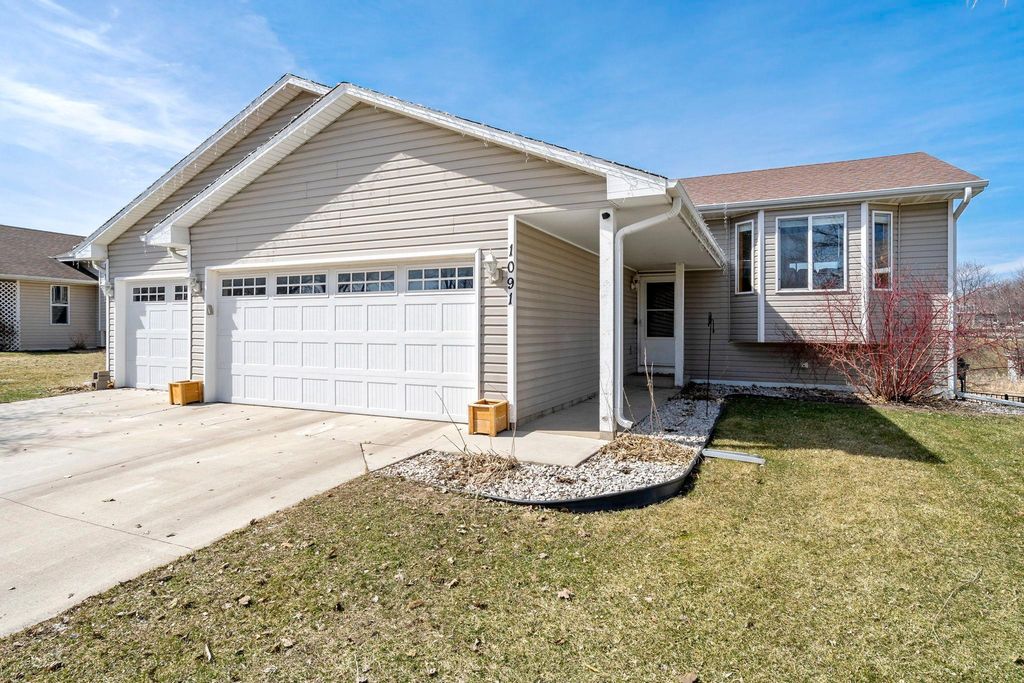 1091 Meadow Street, Cologne, MN 55322