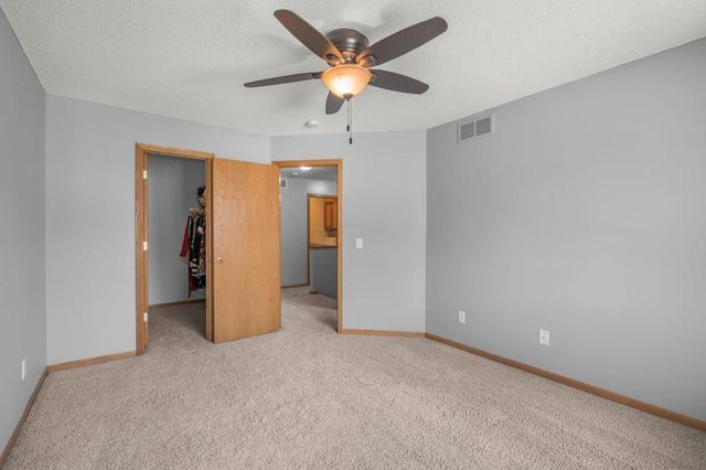 815 Ferdinand Drive, Shakopee, MN 55379