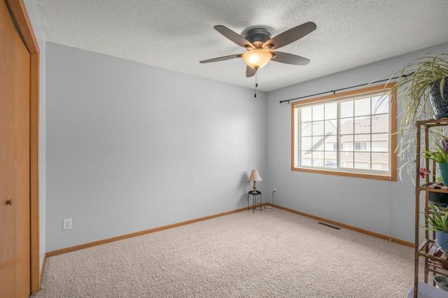 815 Ferdinand Drive, Shakopee, MN 55379