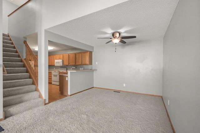 815 Ferdinand Drive, Shakopee, MN 55379