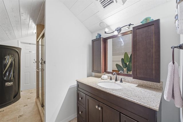 117 S Palmway, Lake Worth Beach, FL 33460