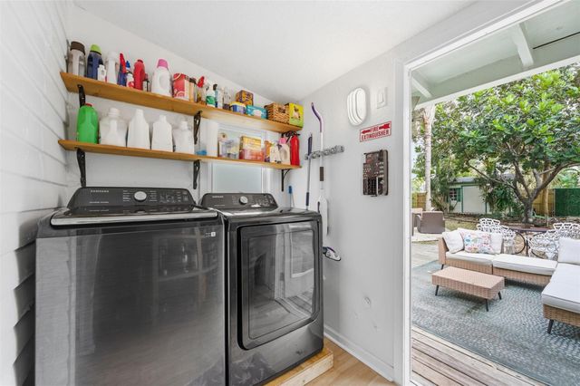 117 S Palmway, Lake Worth Beach, FL 33460