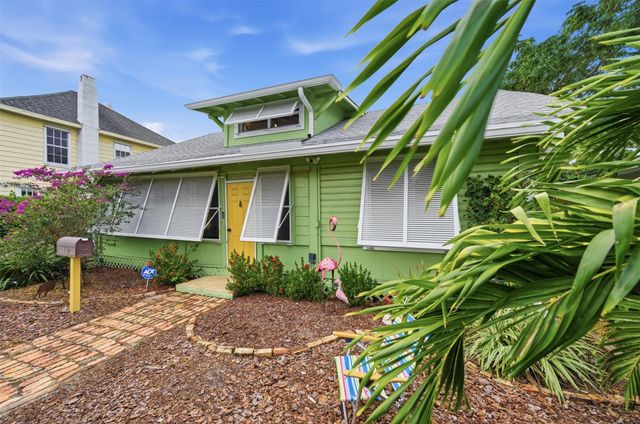 117 S Palmway, Lake Worth Beach, FL 33460