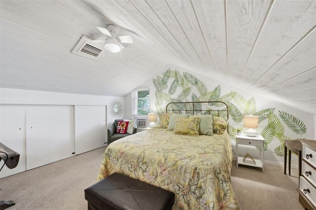 117 S Palmway, Lake Worth Beach, FL 33460