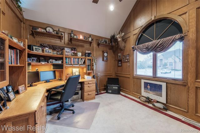 49112 White Mill Drive, Shelby Charter Township, MI 48317