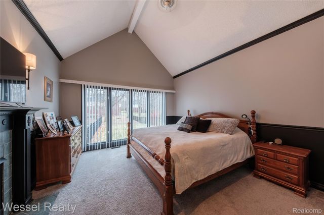 49112 White Mill Drive, Shelby Charter Township, MI 48317