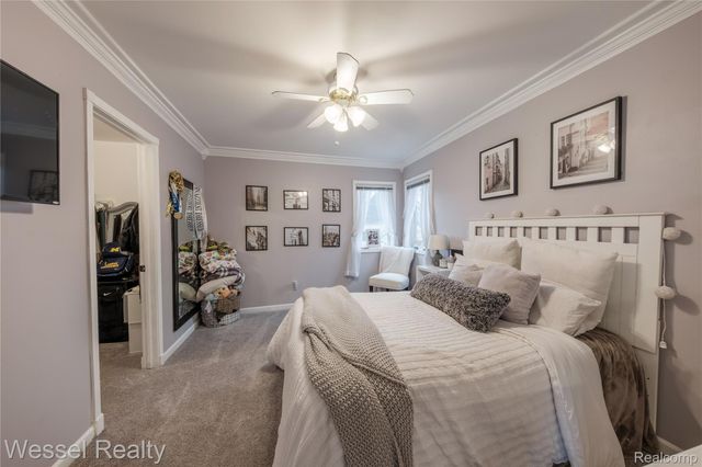 49112 White Mill Drive, Shelby Charter Township, MI 48317