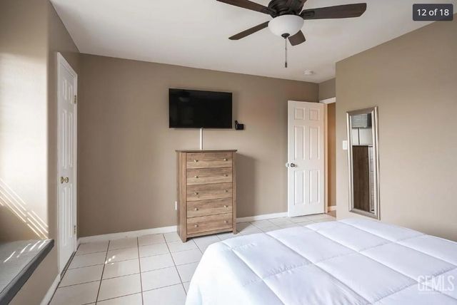 5506 Seasons Drive, Bakersfield, CA 93313