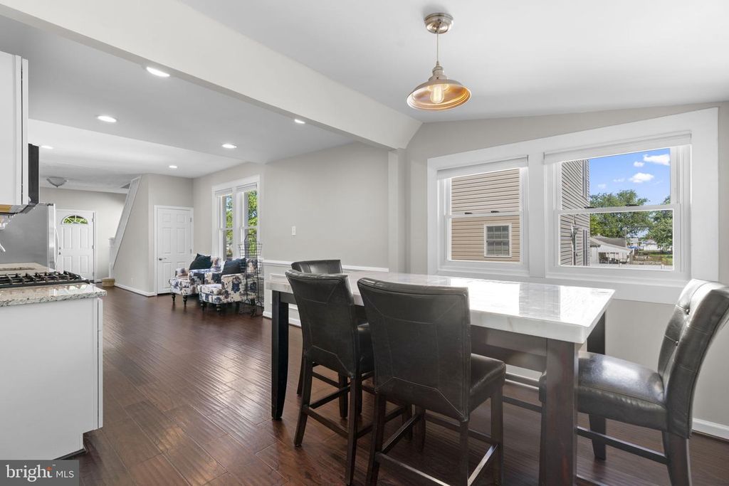 Image 14 of property listing at 2843 PENNSYLVANIA AVE, Baltimore, MD 21227