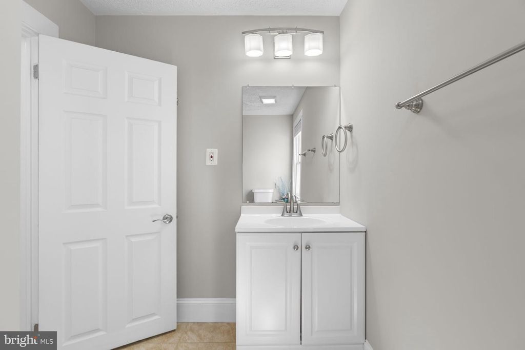 Image 29 of property listing at 2843 PENNSYLVANIA AVE, Baltimore, MD 21227