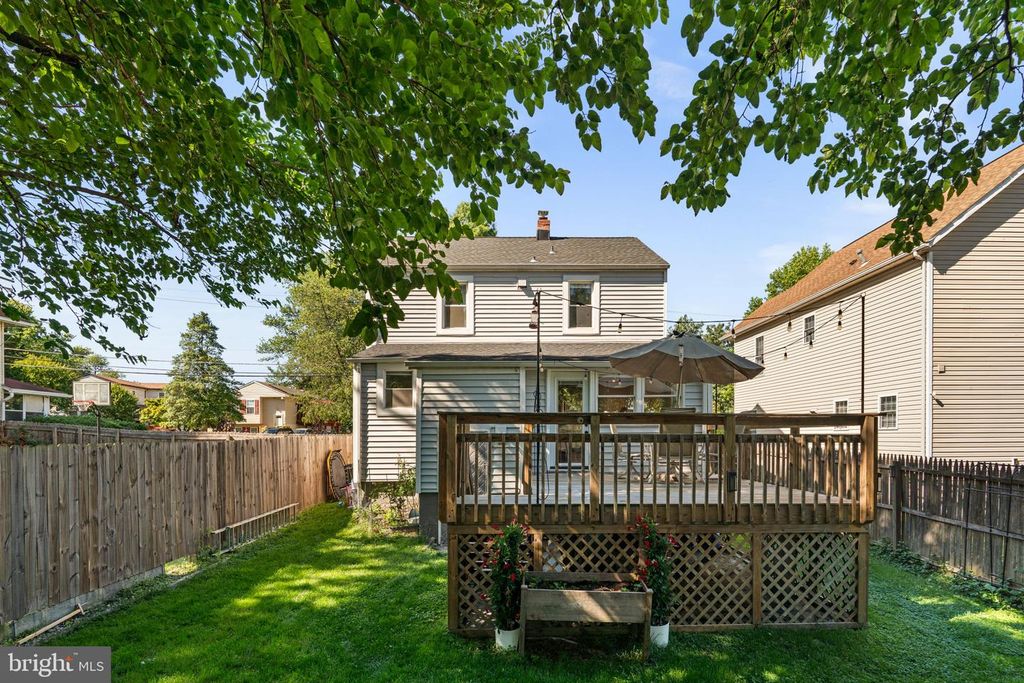 Image 39 of property listing at 2843 PENNSYLVANIA AVE, Baltimore, MD 21227