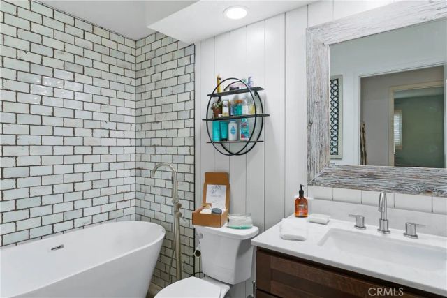 750 S Lone Star Lane, Anaheim Hills, CA 92807