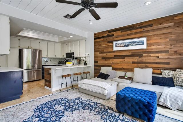 750 S Lone Star Lane, Anaheim Hills, CA 92807