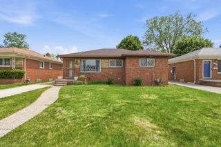 21630 Westhampton Street, Oak Park City, MI 48237