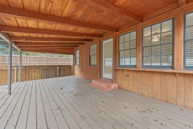 1412 Ferris Avenue, Waxahachie, TX 75165