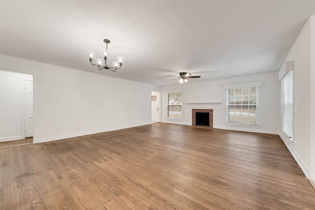 1412 Ferris Avenue, Waxahachie, TX 75165