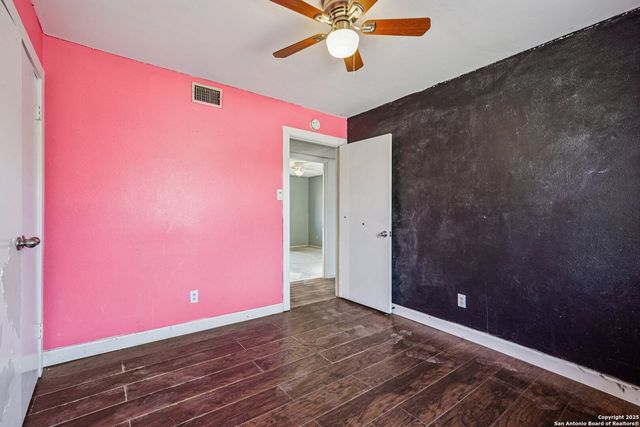 1601 Newton Steet, Kerrville, TX 78028