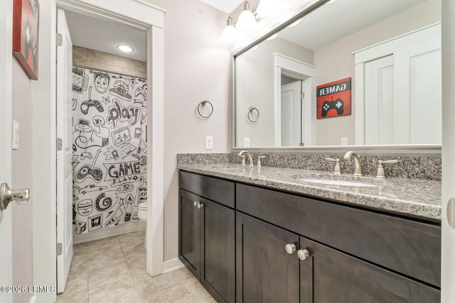 15 Paddocks Boulevard, Hilton Head Island, SC 29926