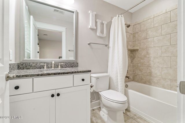 15 Paddocks Boulevard, Hilton Head Island, SC 29926