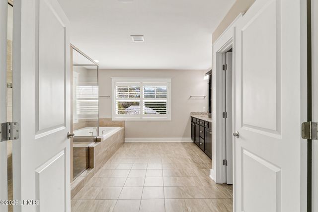 15 Paddocks Boulevard, Hilton Head Island, SC 29926