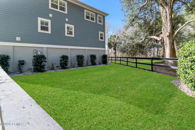 15 Paddocks Boulevard, Hilton Head Island, SC 29926