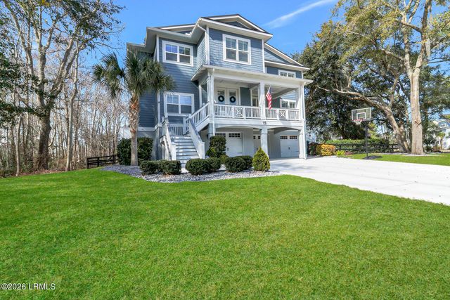 15 Paddocks Boulevard, Hilton Head Island, SC 29926