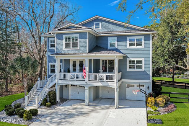 15 Paddocks Boulevard, Hilton Head Island, SC 29926
