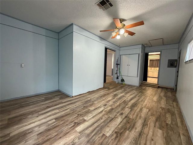 11 Osage Drive, Shawnee, OK 74801