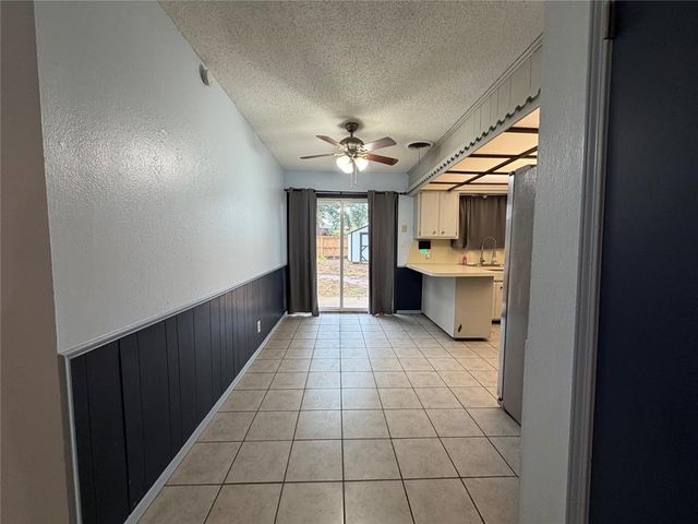 11 Osage Drive, Shawnee, OK 74801