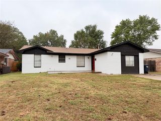 11 Osage Drive, Shawnee, OK 74801