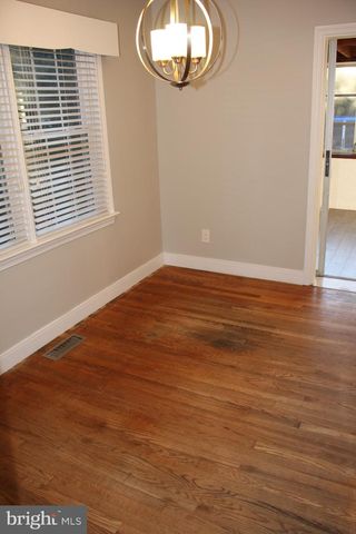 3718 HILL ST, Fairfax, VA 22030