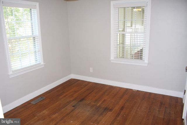 3718 HILL ST, Fairfax, VA 22030