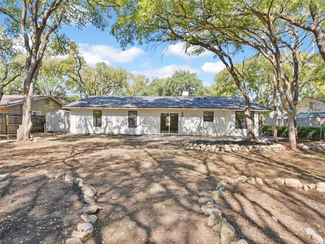 5903 Gateshead DR, Austin, TX 78745